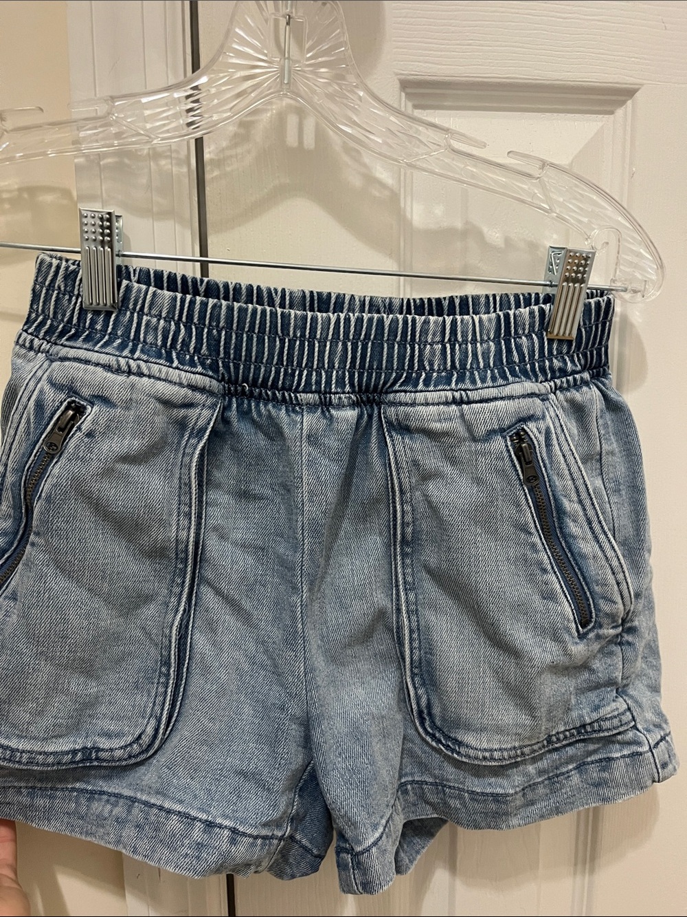 aerie Light Wash Denim Elastic Waist Zip-Pocket Shorts